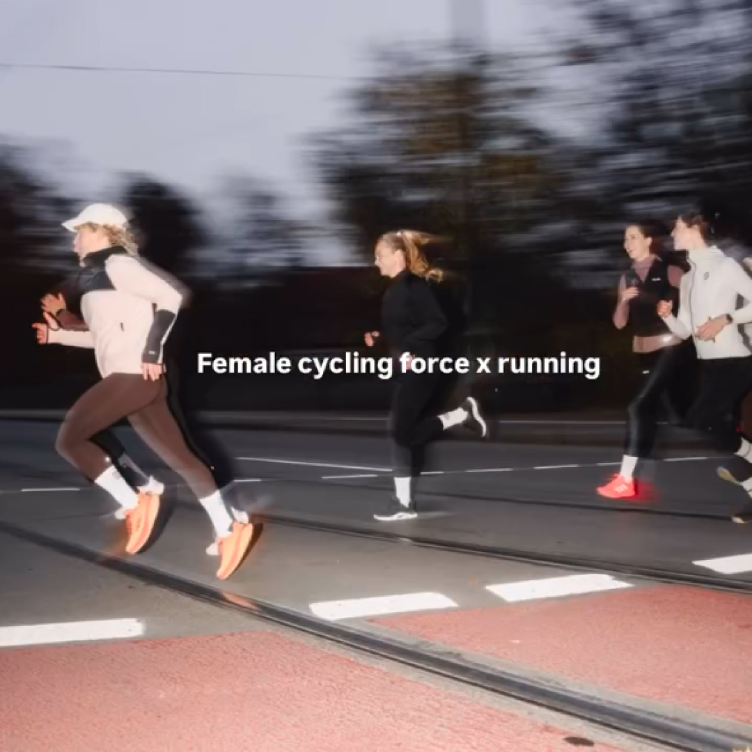 female cycling force x running for flinta